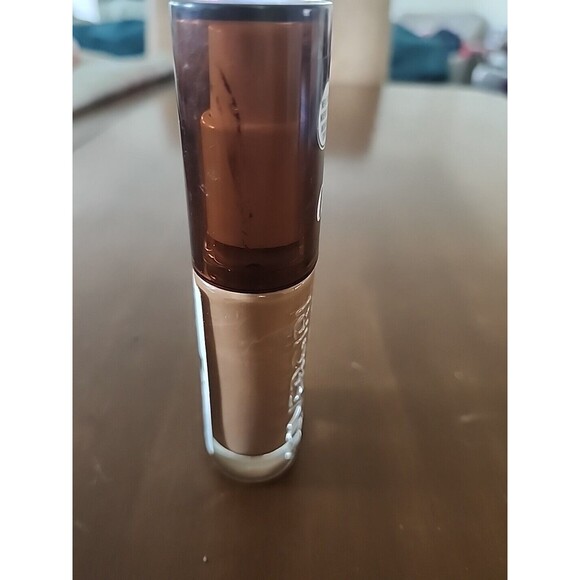 Covergirl TruBlend Oil-Free Liquid Foundation D7 Soft Sable Lightweight Makeup - Picture 3 of 7